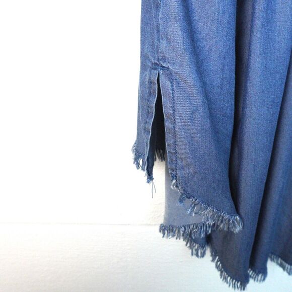 Cato Floral Embroidered Chambray Hi-Low Hem Short Sleeve Blouse Sz L EUC Summer - Picture 6 of 9